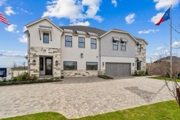 Mustang Lakes Villas