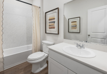 X40M_B20-_4013_Bronco_Dr_Bathroom_1v1_Gallery_Image.jpg