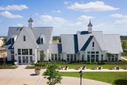 Pecan Square - 100'