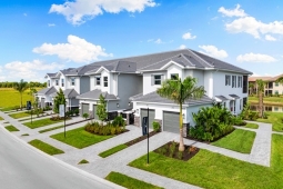 Esplanade by the Islands Coach Homes